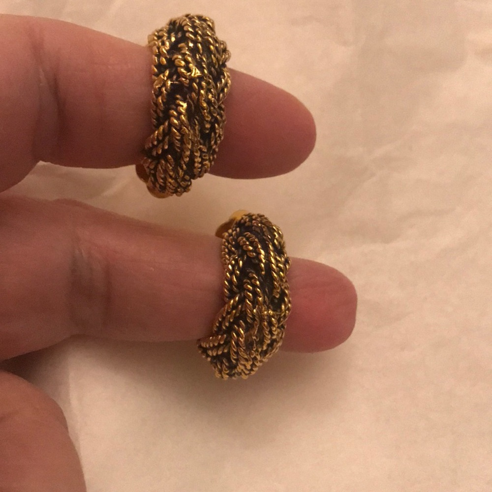 Chanel vintage earrings